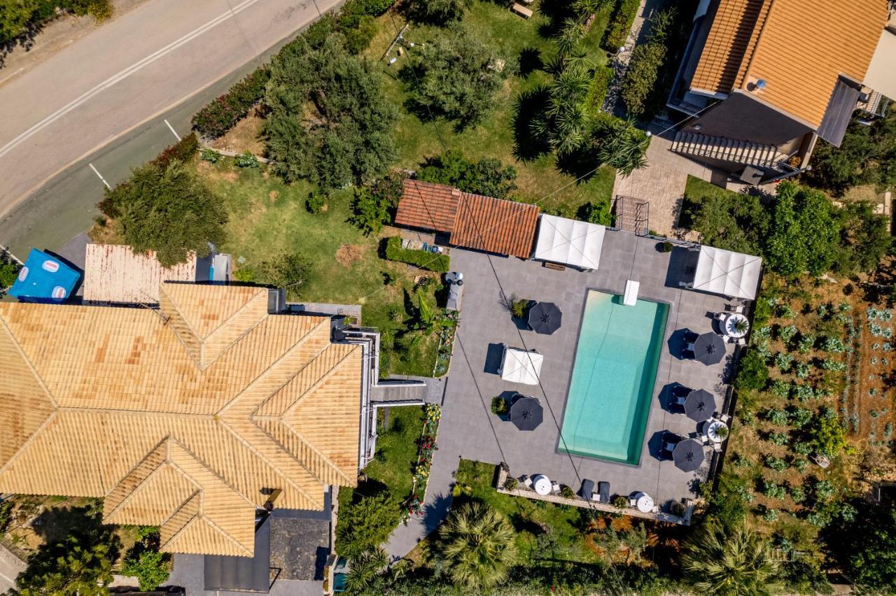 Evita Studios Svoronata Bagian luar foto